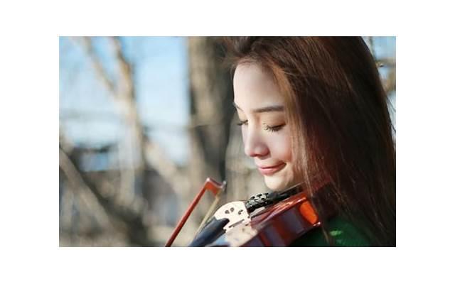 用这三招最有效 内向的男生怎么追女生聊天