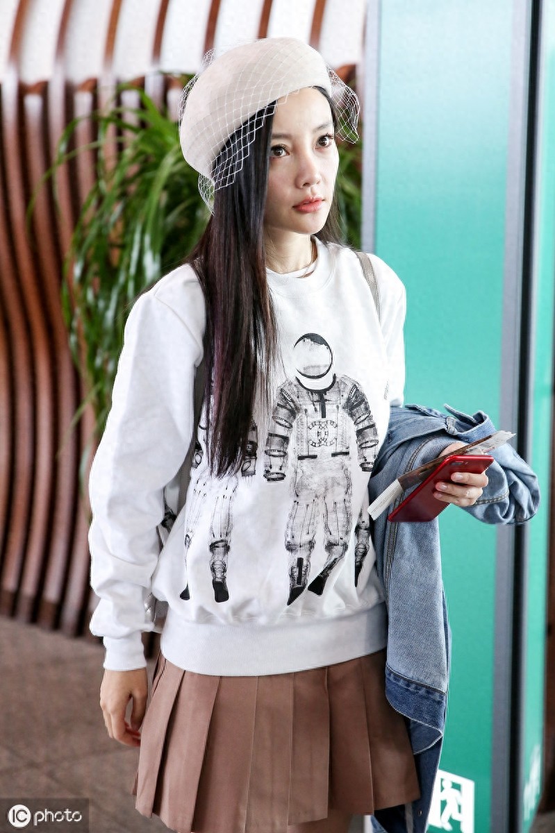 李小璐：3岁开始拍戏，17岁就在演艺圈走红