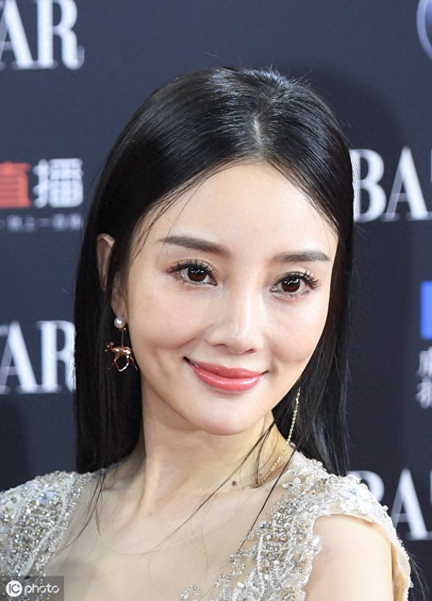 李小璐：3岁开始拍戏，17岁就在演艺圈走红