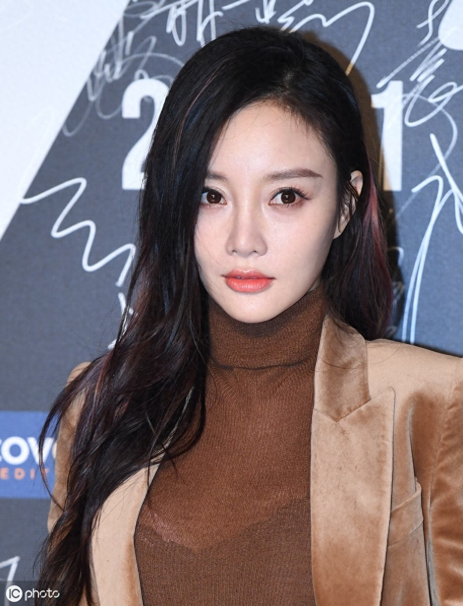 李小璐：3岁开始拍戏，17岁就在演艺圈走红