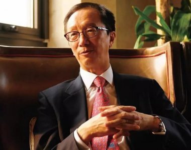 ​中国香港财神爷梁锦松：他是跨政商两界的大佬，也曾与人妻传绯闻