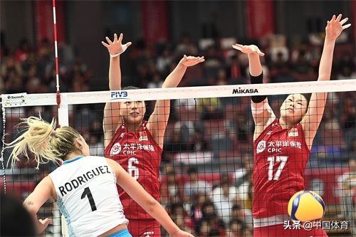 2019女排世界杯，中国队以全胜战绩夺得冠军